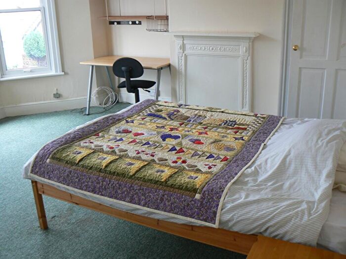 5 Bedroom House To Rent In Toronto Road, Bristol, BS7