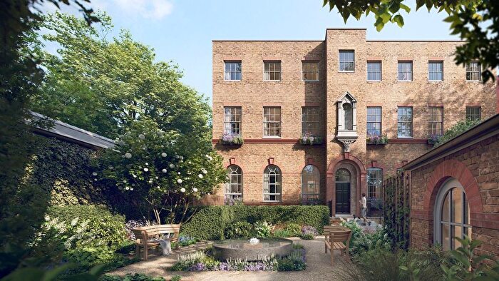 2 Bedroom Flat For Sale In Brook Green, London, W6