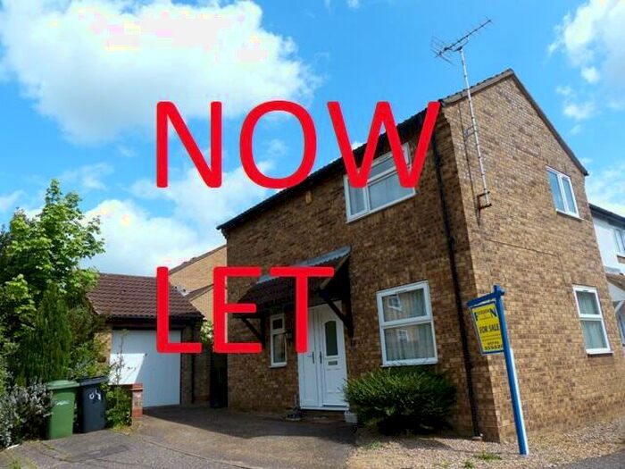 3 Bedroom Semi-Detached House To Rent In Linnet, Orton Wistow, Peterborough, Cambridgeshire, PE2