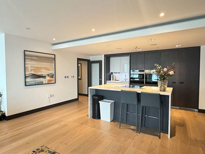 3 Bedroom Flat To Rent In Marquis House, Beadon Road, London, W6