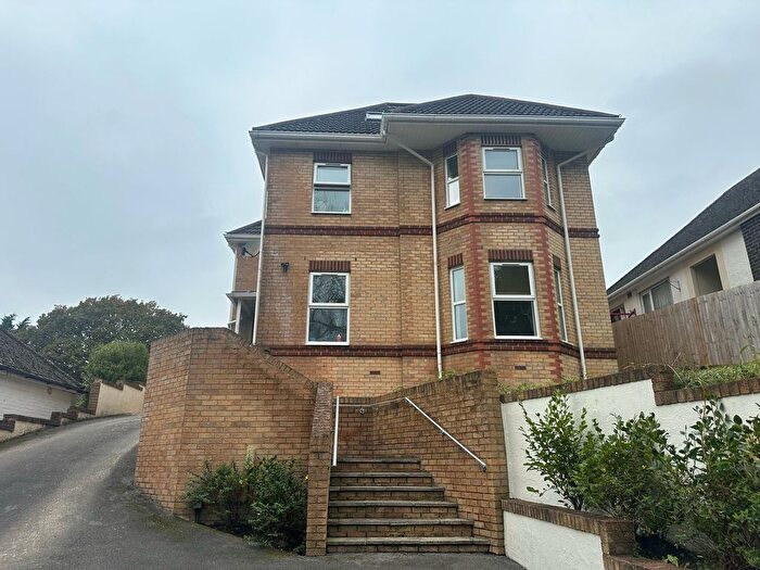 2 Bedroom Flat To Rent In Lawson Road, Parkstone, Poole, BH12