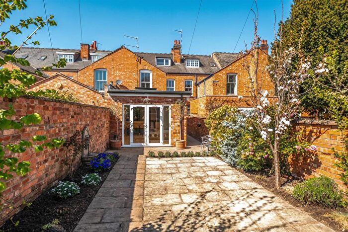 4 Bedroom Terraced House For Sale In Evesham Place, Stratford-Upon-Avon, CV37