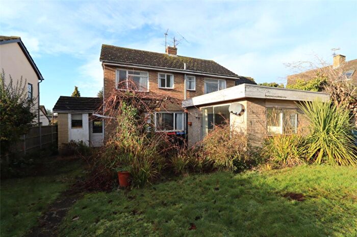 4 Bedroom Detached House For Sale In Gun Lane, Sherington, Buckinghamshire, MK16