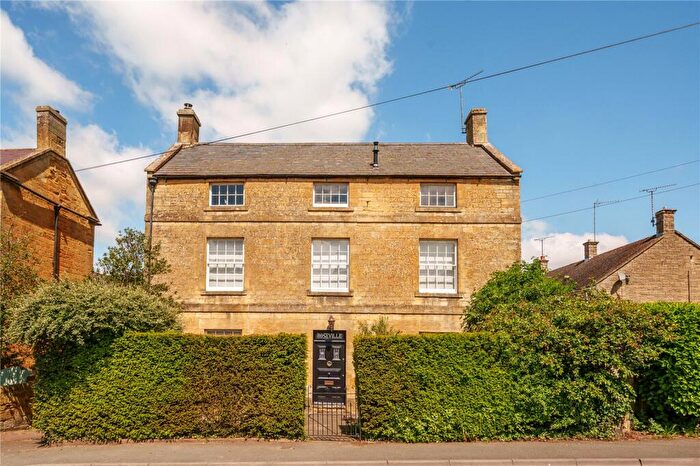 1 Bedroom Flat To Rent In Oxford Street, Moreton-in-Marsh, Gloucestershire, GL56