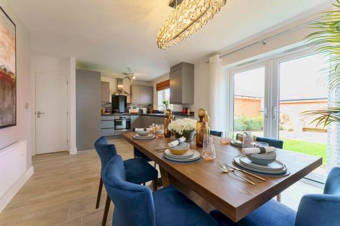 4 Bedroom Detached House For Sale In Cat I'th Window, Almond Brook Road, Standish, Wigan, WN6