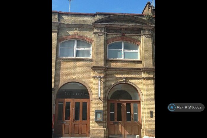 1 Bedroom Flat To Rent In Almeida Street, London, N1