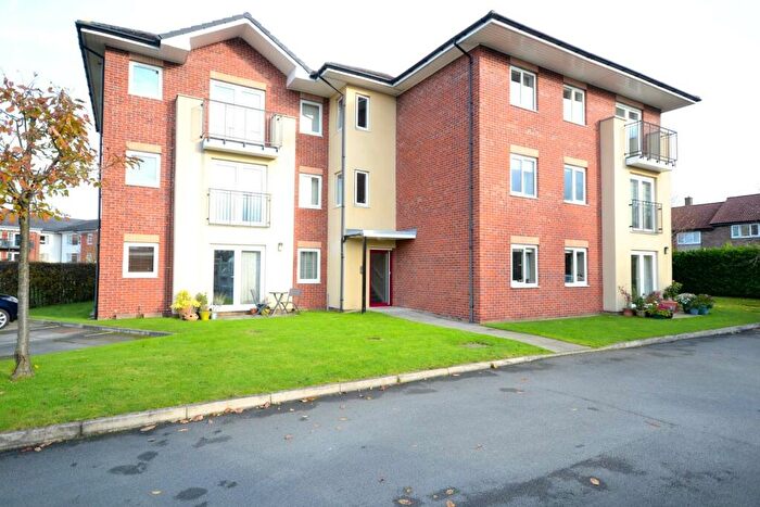 2 Bedroom Apartment To Rent In Woodford Mews, Lockstock Road, Handforth, SK9