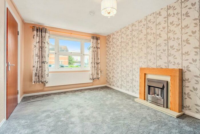 1 Bedroom Flat To Rent In Charlottes Court, Smith Road, Bradford, BD7