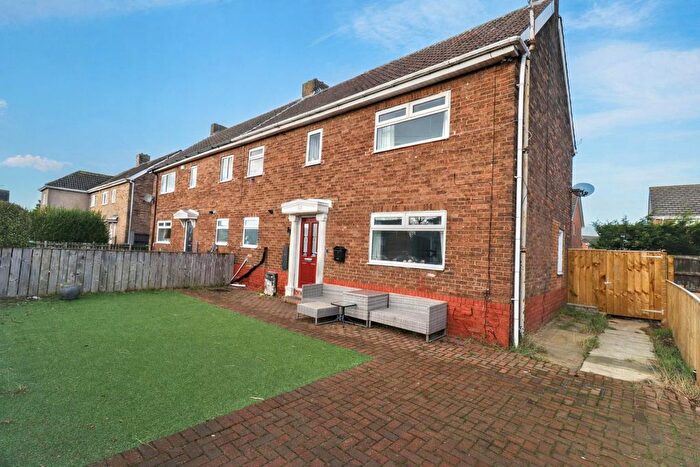 4 Bedroom Semi Detached House For Sale In Redcar Road, Thornaby, Stockton-On-Tees, TS17