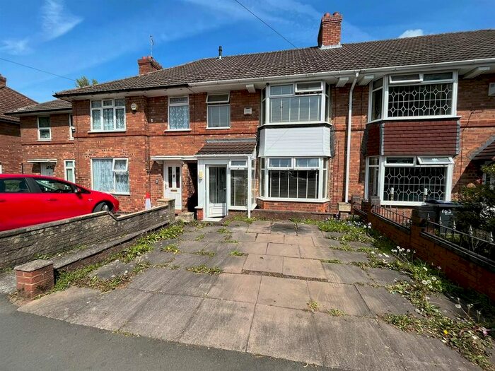 3 Bedroom Property To Rent In Hawthorn Road, Kingstanding, Birmingham, B44
