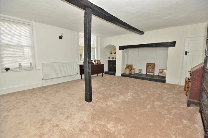 3 Bedroom Terraced House For Sale In Salisbury Street, Fordingbridge, Hampshire, SP6