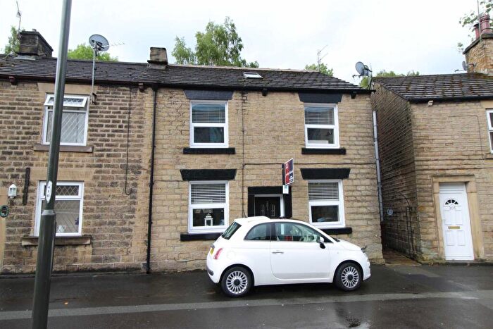 2 Bedroom Terraced House To Rent In High Street West, Glossop, SK13