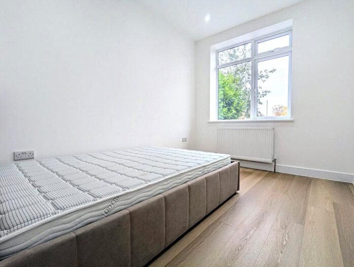 1 Bedroom Property To Rent In Mount Hill Road, Hanham, Bristol, Gloucestershire, BS15