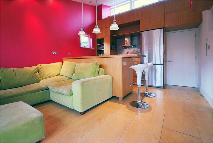 1 Bedroom Flat To Rent In Peter Street, London, W1F