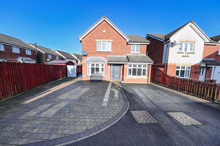 5 Bedroom Detached House For Sale In Sir Thomas Elder Way, Kirkcaldy, KY2