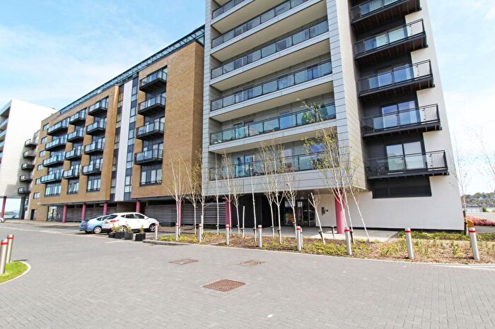 2 Bedroom Apartment To Rent In Davaar House, Prospect Place, Cardiff Bay, CF11