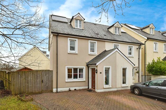 3 Bedroom Semi-Detached House For Sale In Parc Y Gelli, Foelgastell, Llanelli, Carmarthenshire, SA14