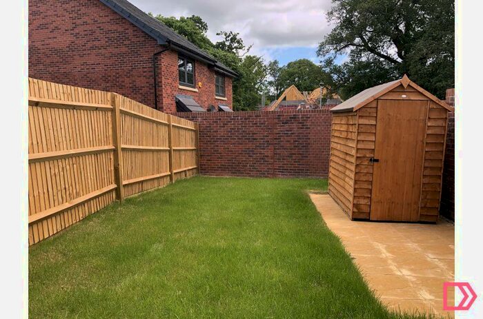 3 Bedroom Semi-Detached House To Rent In Bonsey Lane, Binfield, Berkshire, RG42