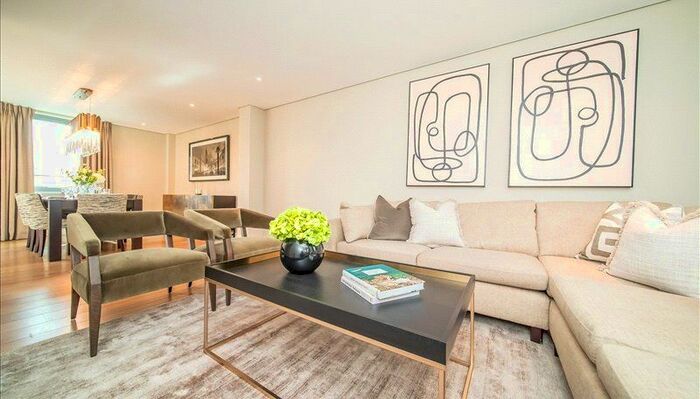 3 Bedroom Flat To Rent In Merchant Square East, Paddington, W2