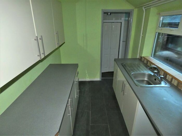 2 Bedroom Terraced House To Rent In King William Street; Burslem;, ST6