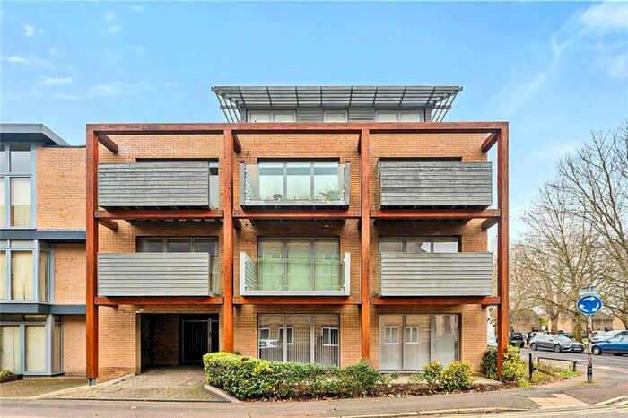 1 Bedroom Apartment To Rent In New Street, Cambridge, CB1