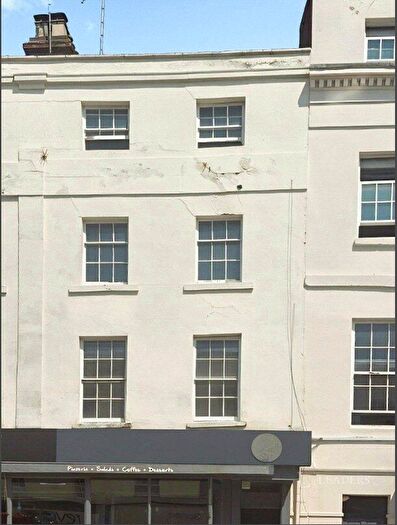 1 Bedroom Flat To Rent In Warwick Street, Leamington Spa, Warwickshire, CV32