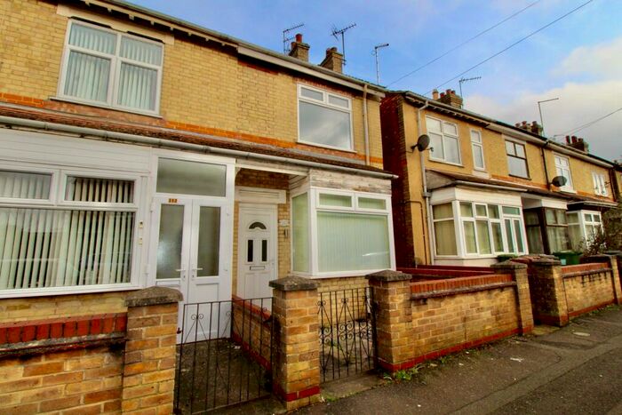 3 Bedroom End Of Terrace House To Rent In Belsize Avenue, Woodston, Peterborough, PE2