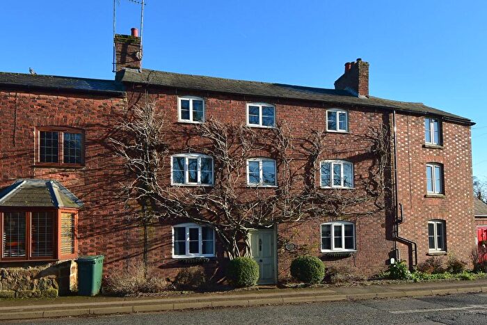 4 Bedroom Cottage For Sale In Oxford Road, Adderbury, Banbury, OX17
