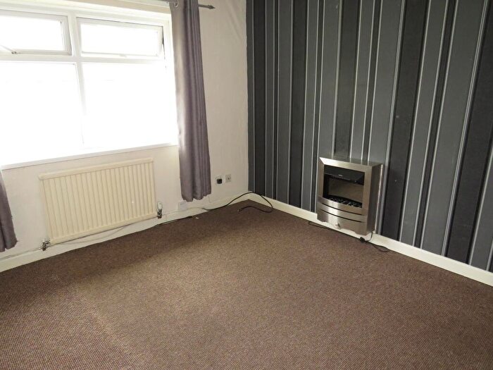 1 Bedroom Flat To Rent In Wheatley Lane, Halifax, HX3