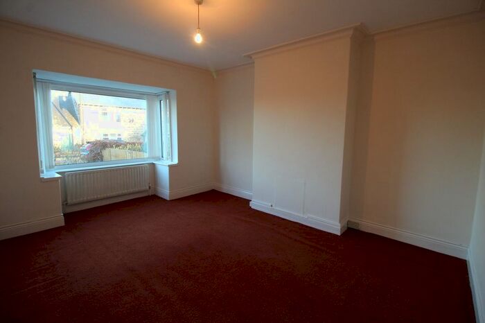 2 Bedroom Bungalow For Sale In Main Road, Kenton Bank Foot, Newcastle Upon Tyne, NE13