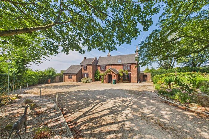 5 Bedroom House For Sale In Greysich Lane, Bretby, Burton On Trent, DE15