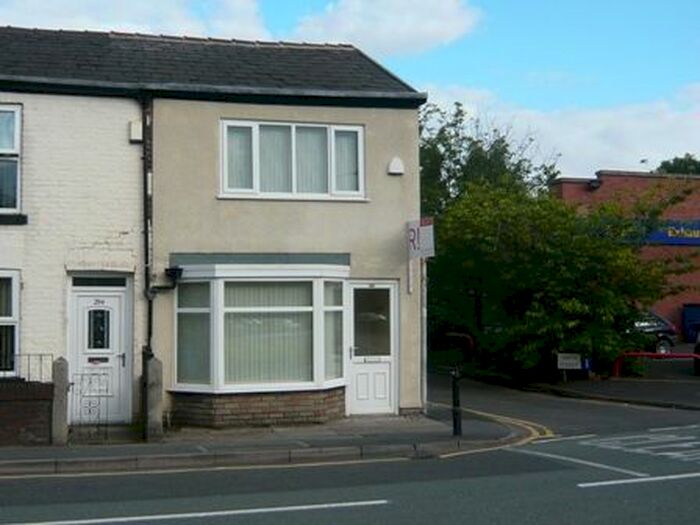 2 Bedroom Terraced House To Rent In Stockport Road, Cheadle, SK8