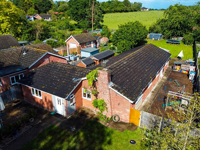 4 Bedroom Detached Bungalow For Sale In Low Lane, Rockland All Saints, Attleborough, Norfolk, NR17
