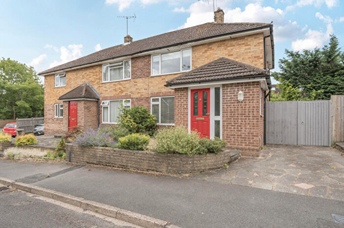 2 Bedroom Semi Detached House For Sale In Ashley Road, Woking, Surrey, GU21
