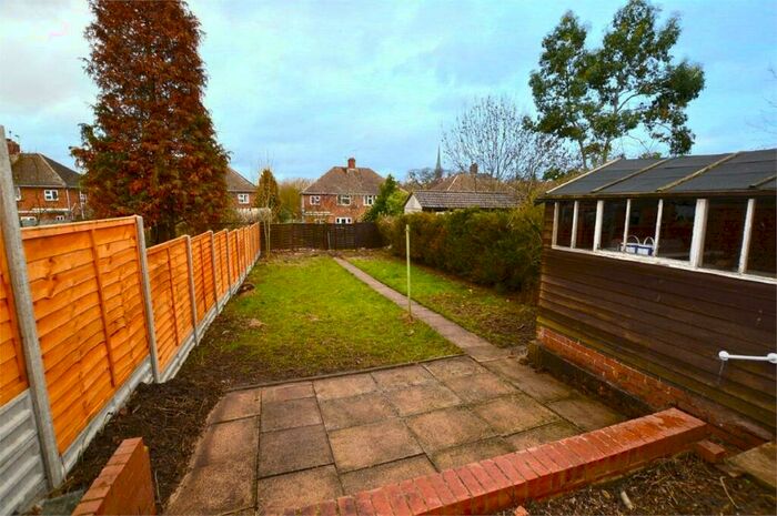 3 Bedroom Semi-Detached House To Rent In Montrose Road, Rugby, Warwickshire, CV22