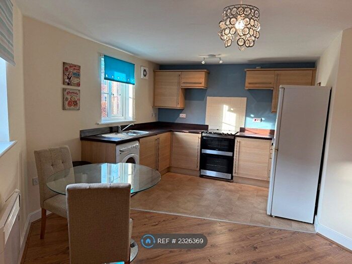 2 Bedroom Flat To Rent In Waltheof Road, Sheffield, S2