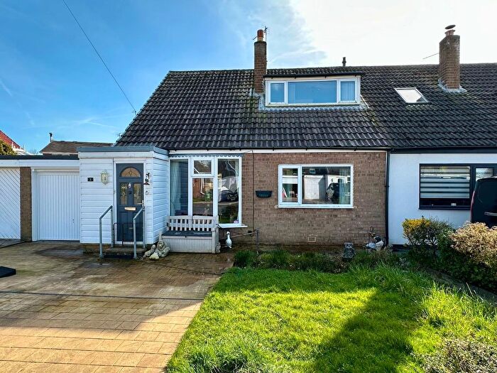 4 Bedroom Semi Detached Bungalow For Sale In Eddleston Close, Staining, Blackpool, FY3
