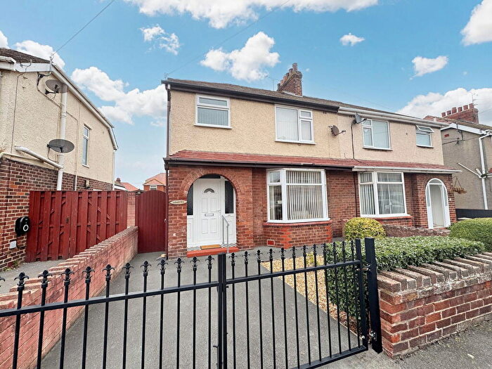 3 Bedroom Semi-Detached House For Sale In Clwyd Avenue, Abergele, Conwy, LL22