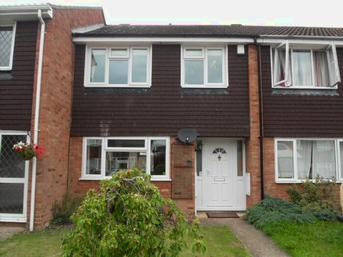 3 Bedroom Terraced House To Rent In Goldsmith Drive, Newport Pagnell, Buckinghamshire MK16