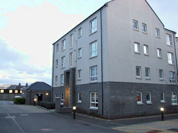 2 Bedroom Flat To Rent In Urquhart Road, The Beach, Aberdeen, AB24