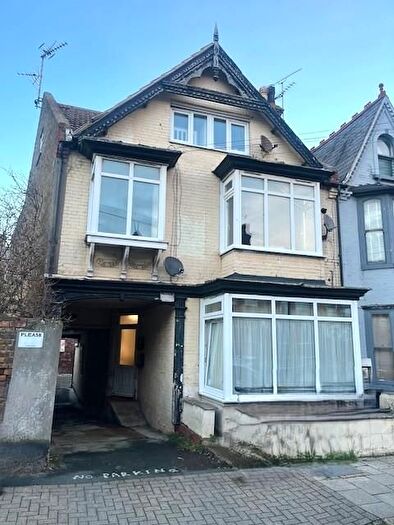 1 Bedroom Flat To Rent In Mortimer Street, Herne Bay, CT6