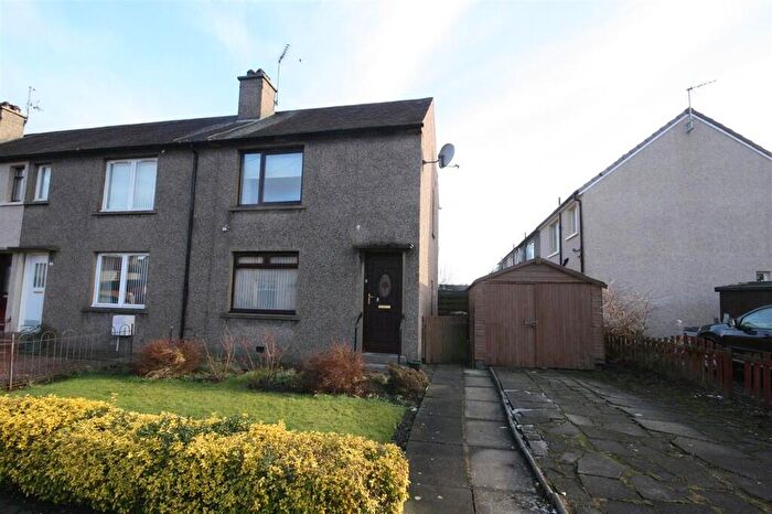 2 Bedroom End Of Terrace House To Rent In Douglas Avenue, Grangemouth, FK3