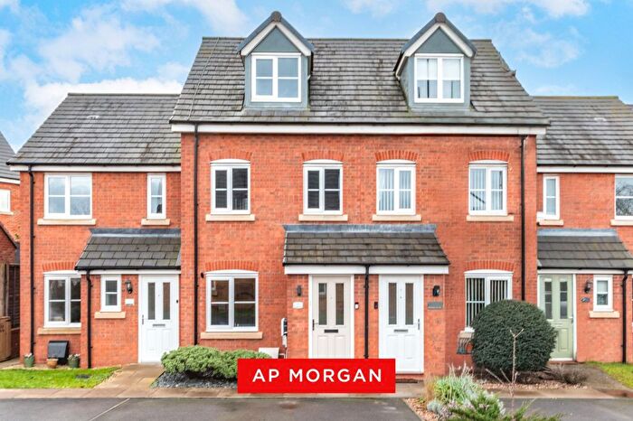 3 Bedroom Terraced House For Sale In Rabbit Croft, Droitwich, Worcestershire, WR9