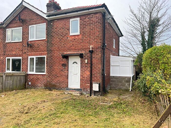 3 Bedroom Semi-Detached House To Rent In Bryn Mawr Road, Holywell, CH8