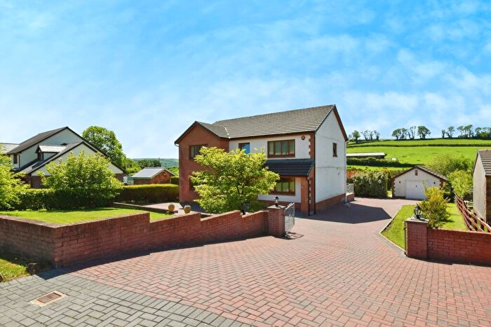 4 Bedroom Detached House For Sale In Drefach, Llanelli, Carmarthenshire, SA14