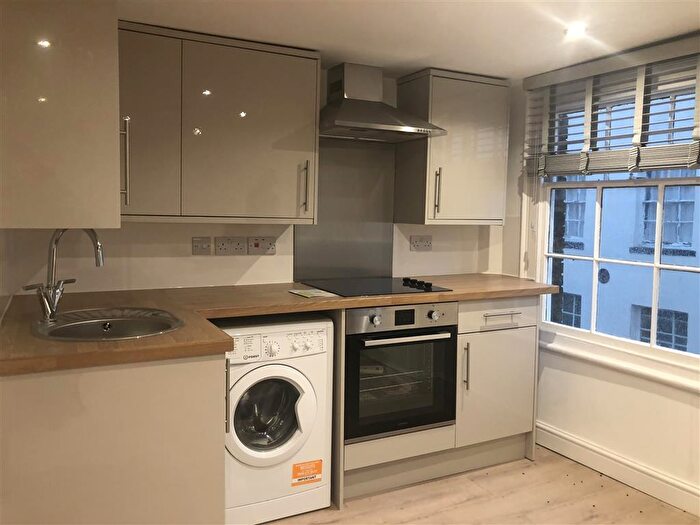 1 Bedroom Flat To Rent In Market Street, Wisbech, PE13