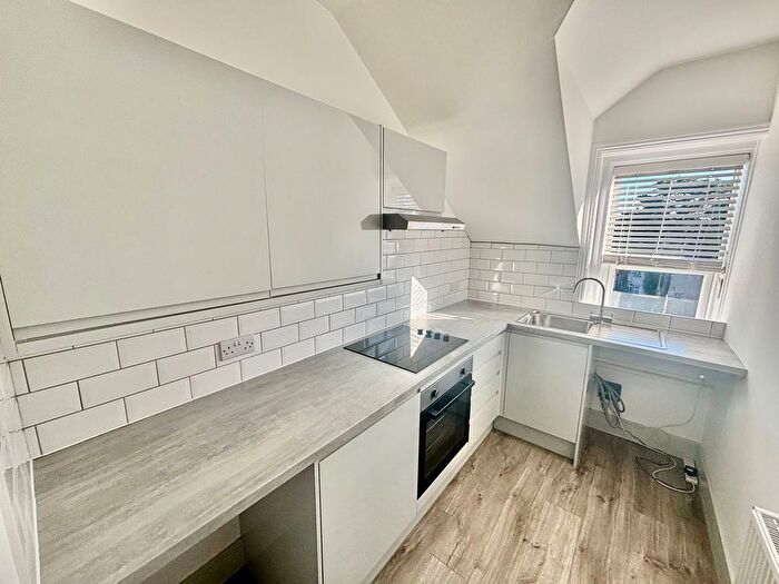 1 Bedroom Flat To Rent In Christchurch Road, Bournemouth, BH7