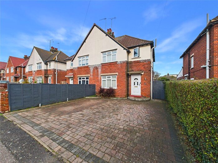 3 Bedroom Semi Detached House For Sale In Mercers Way, Colchester, Essex, CO1