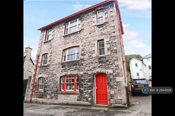 4 Bedroom Detached House To Rent In Chapel Street, Denbigh, LL16