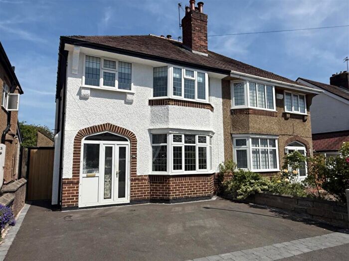 3 Bedroom Semi-Detached House For Sale In Claremont Way, Higher Bebington, Wirral, CH63